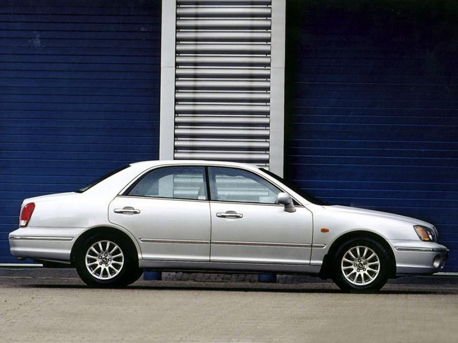  Hyundai XG 1998 года  (UK) (фото 2 из 5)